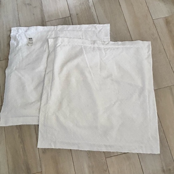 DOCOFIL WHITE Set Of 2 White Textured Cotton Pillow Shams Portugal 30” X 30” - Picture 1 of 6